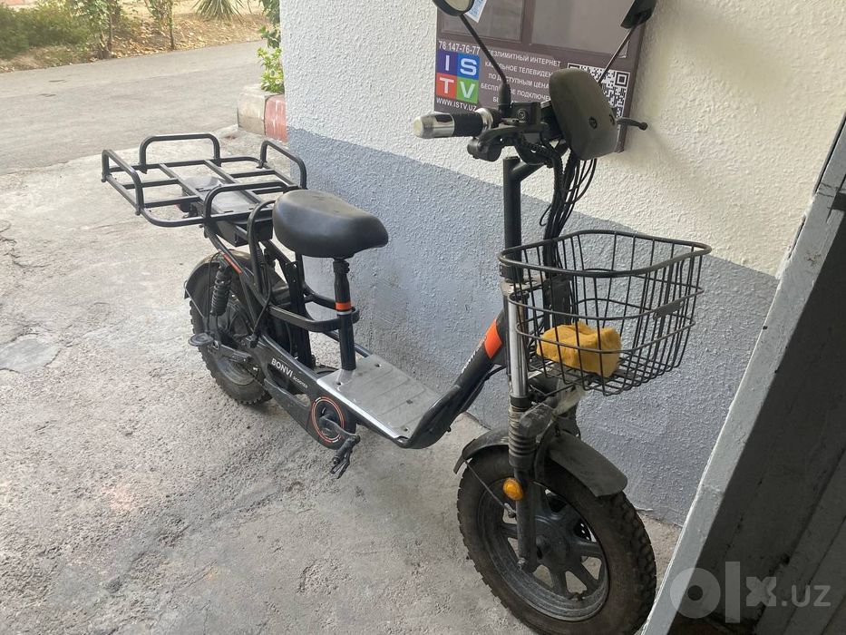 Skuter sotiladi BONVI