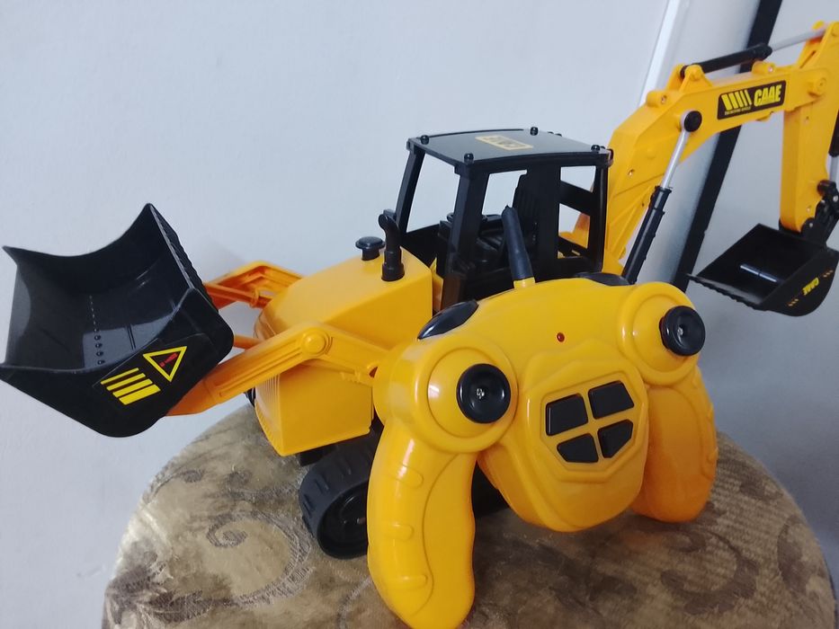 Игрушка Трактор бульдозер экскаватор