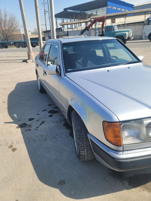 Мерседес w124 2.3 автомат