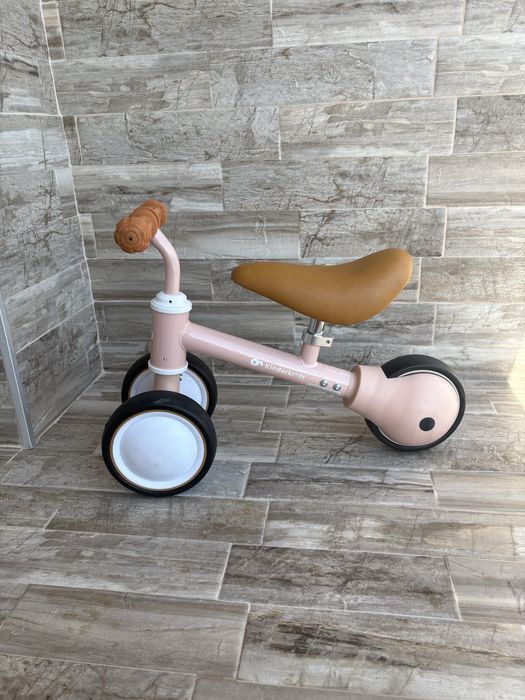 Детско баланс колело kinderkraft