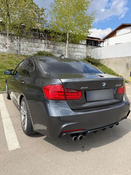 BMW Seria 3 BMW F30 328i xDrive