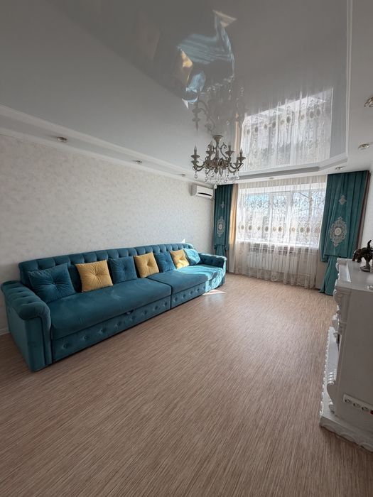 Срочно Продам раскладной диван 3,20 длина