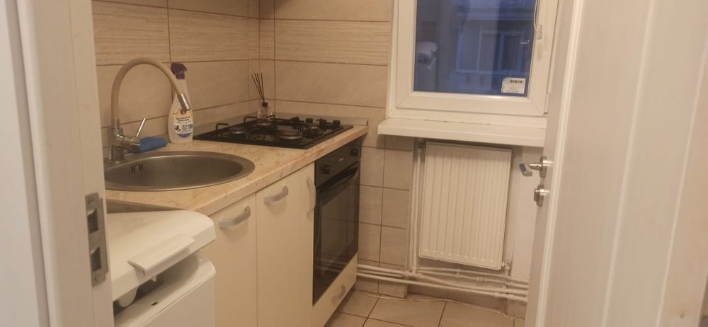 Apartament 2 camere de închiriat