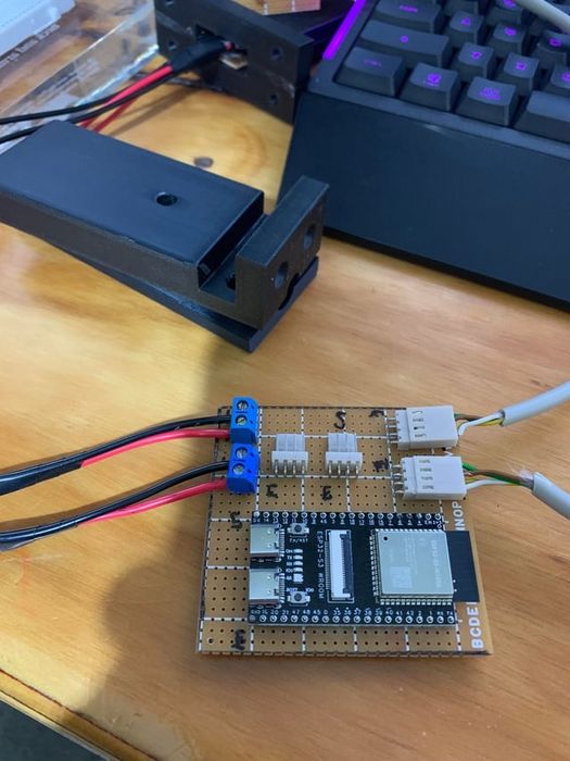 arduino , esp32 , stm32 , robotatexnika