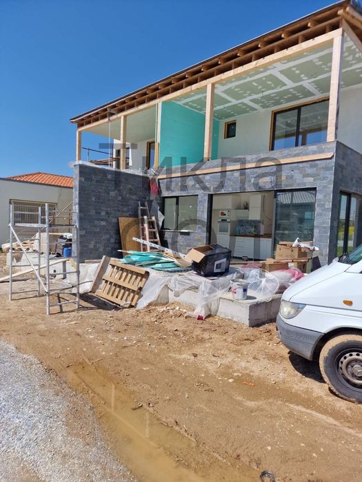 Гнайс Черен антрацит оформен естествен камък