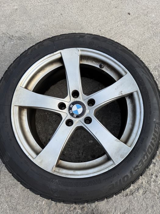 Jante bmw 17 cu cauciucuri iarna 225/50/17