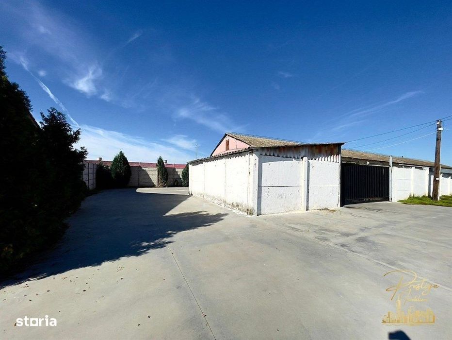 Hala cu birouri - 570 mp,  de inchiriat in Palota - Bihor