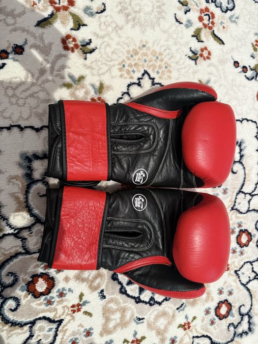 Velo боксерские перчатки 12 oz
