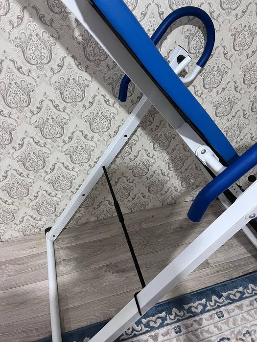Продам  инверсионный стол