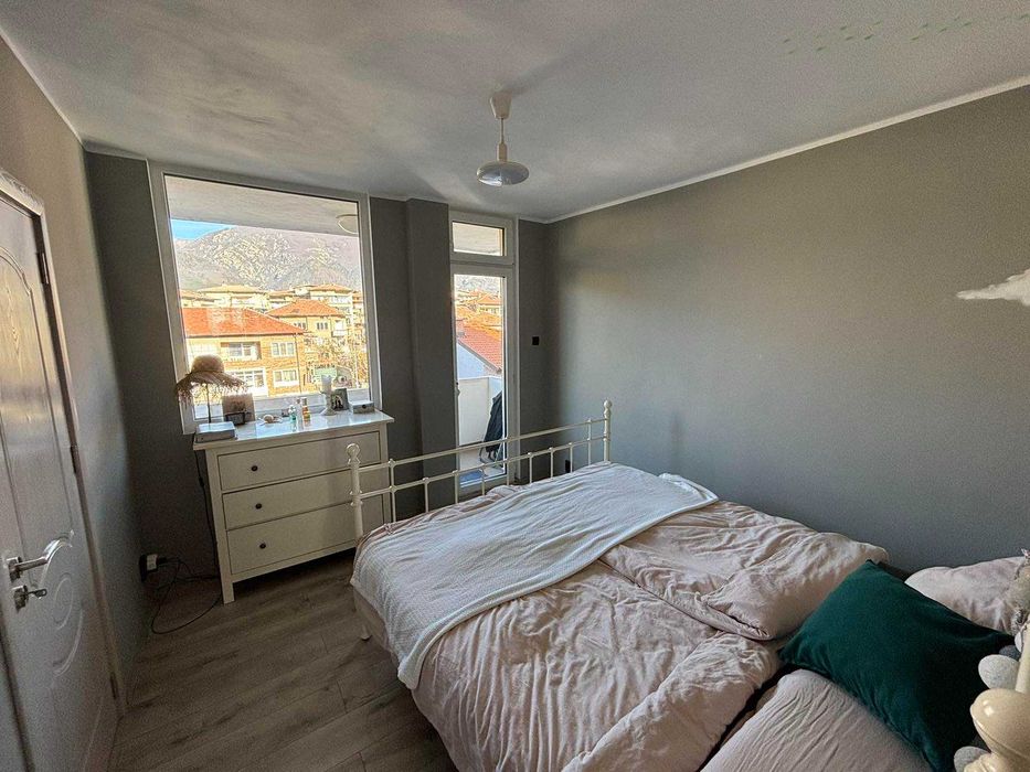 ТРИСТАЕН 100 кв.м., град Карлово