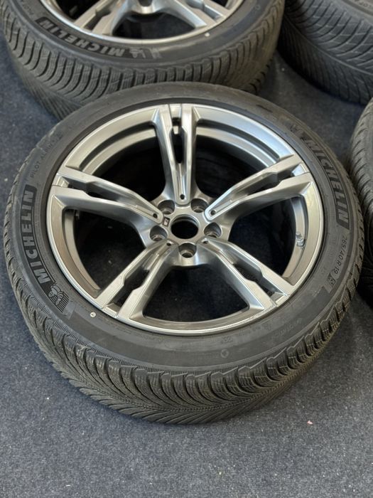 jante cu anvelope iarna  bmw m5 f90 m8 f91 r19