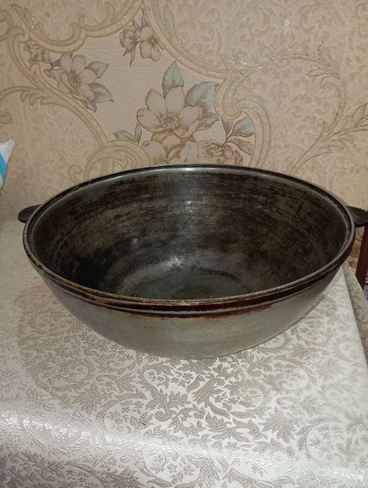 Продаётся казан СССР