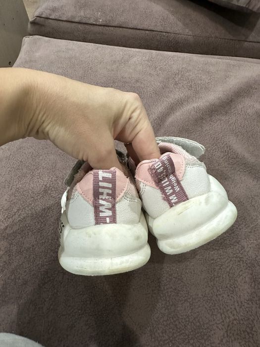 Кроссовки 27 размер