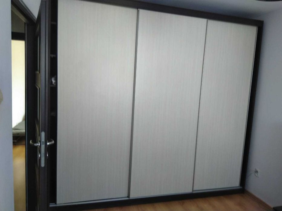 Apartament de vanzare, 2 camere, decomandat, utilat si mobilat