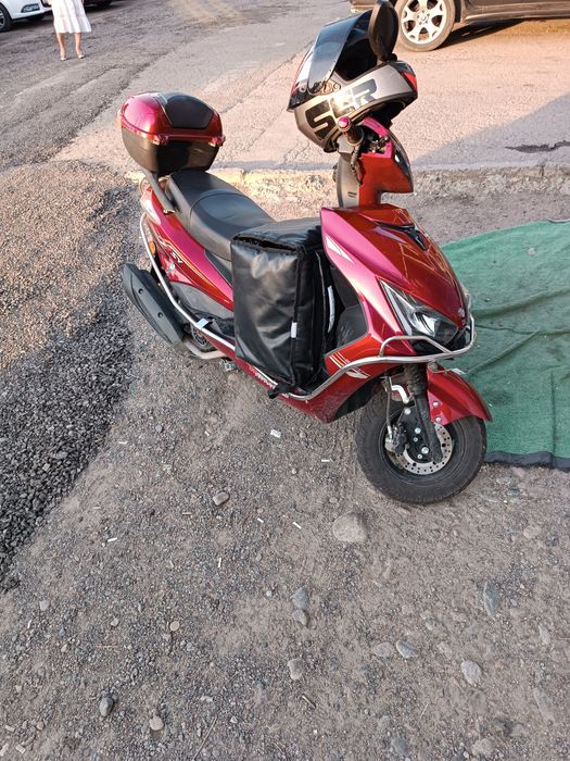 Мопед М 10 қызыл