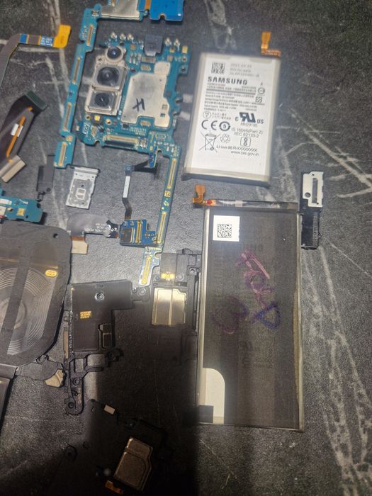 Placa de baza Samsung Z Fold 3 ,baterie , camera , incarcare