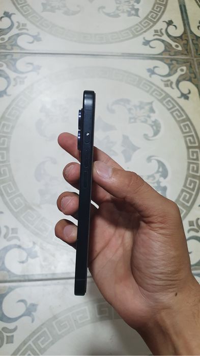 Iphone 16 92% esim black