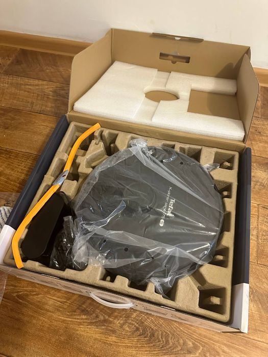 Робот пылесос Tefal Explorer 75S