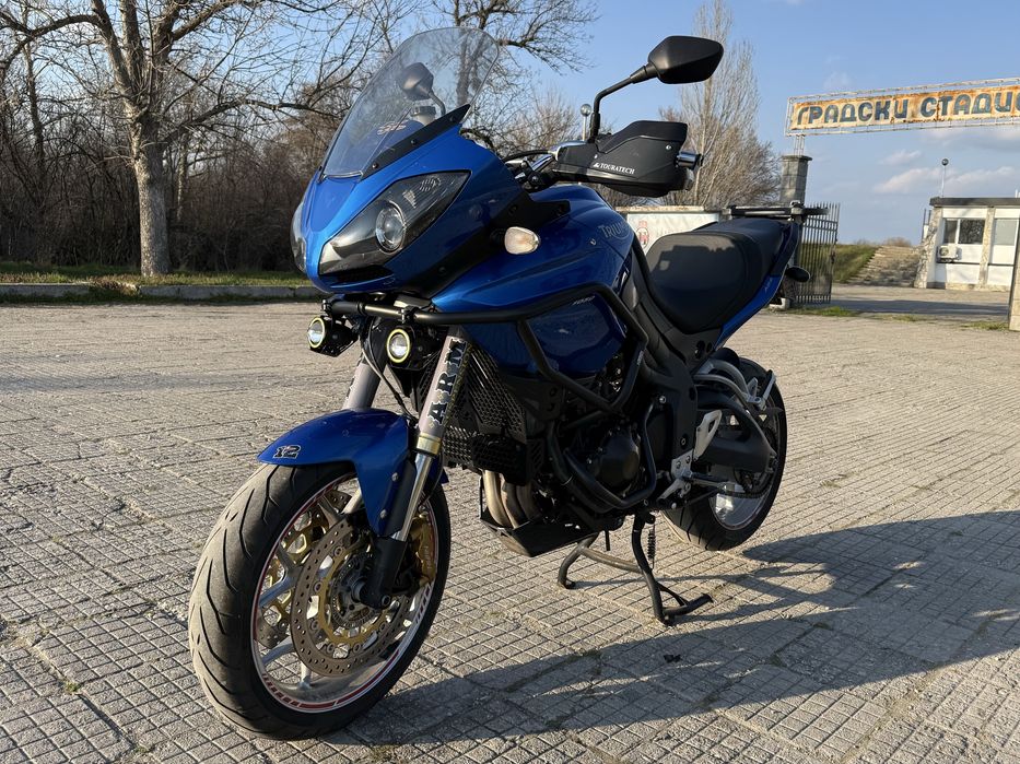 Triumph Tiger 1050