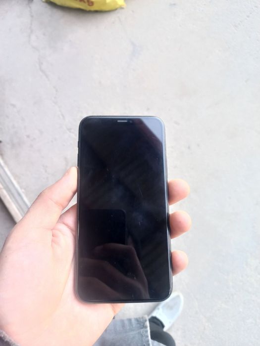 iphone 11 pro 64 GB LLA