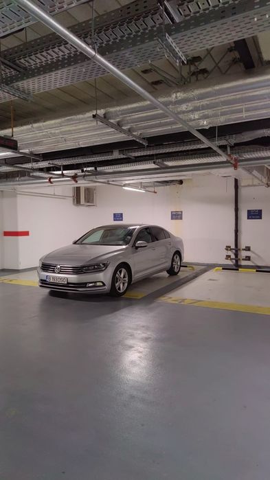 Passat B8 2.0TDI 130.000km Unic proprietar 13.900 fara roti vara 18"