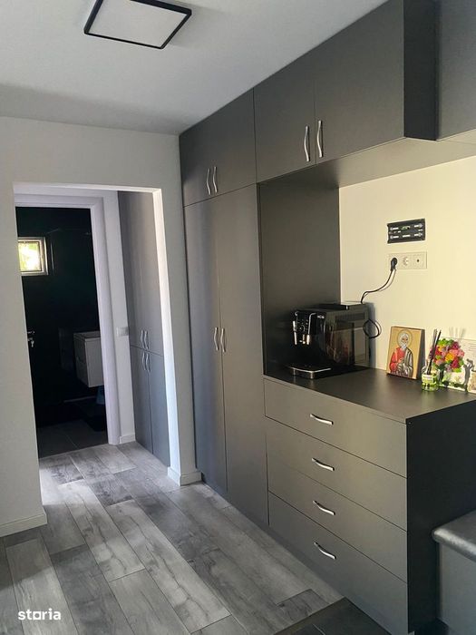 Apartament 2 camere, ultrafinisat, mobilat  -Bradet -garaj sub bloc