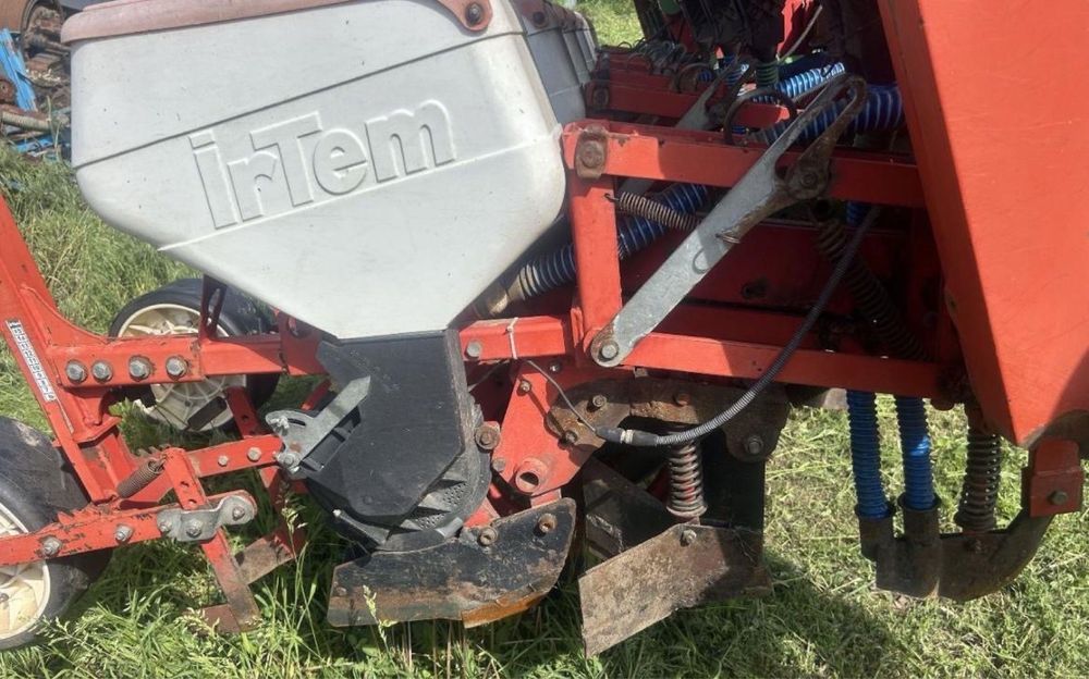 Semanatoare Porumb/FL Soarelui Irtem 8 randuri