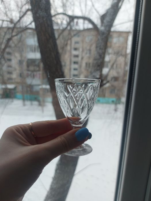 Продам хрустальные фужеры 6шт