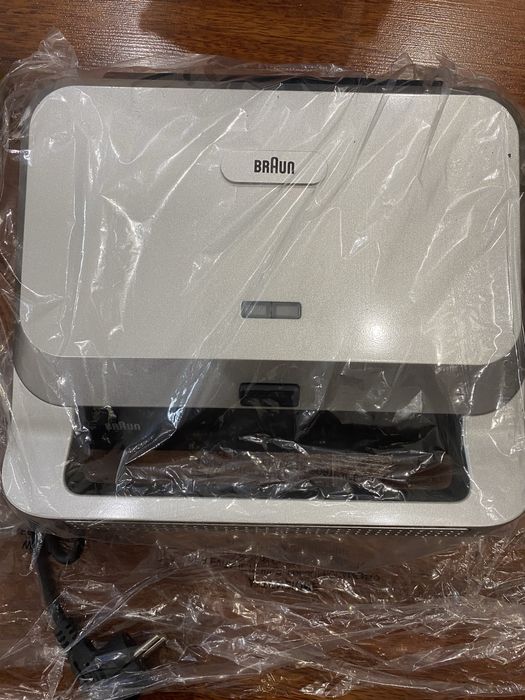 Электро Гриль-Вафельница «BRAUN» новая
