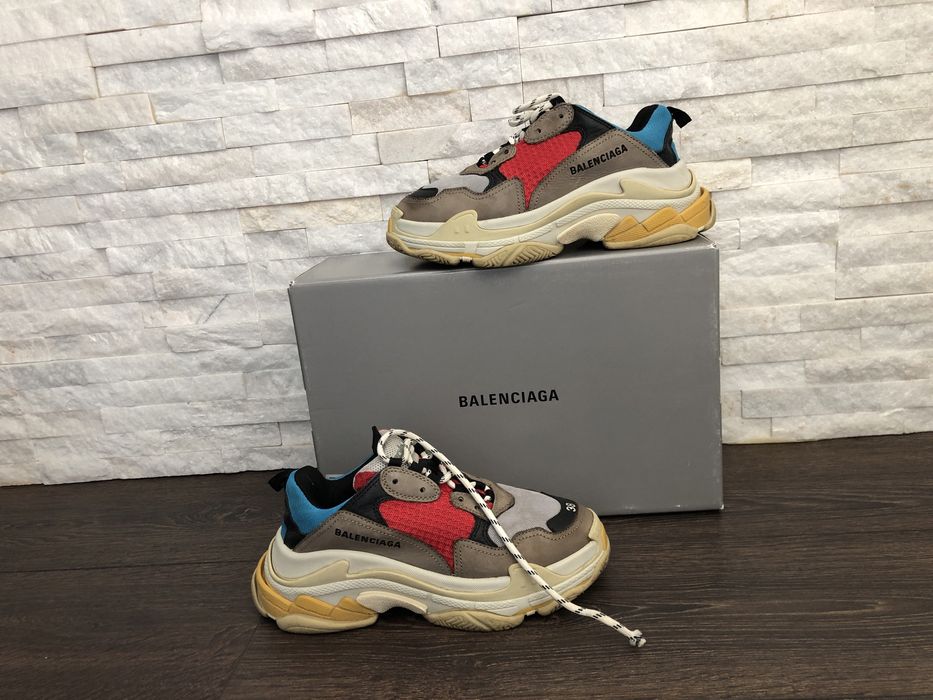 Adidas dama Balenciaga Triple S