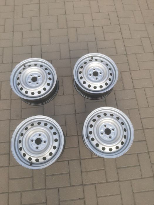 Продам диски R15 комплект