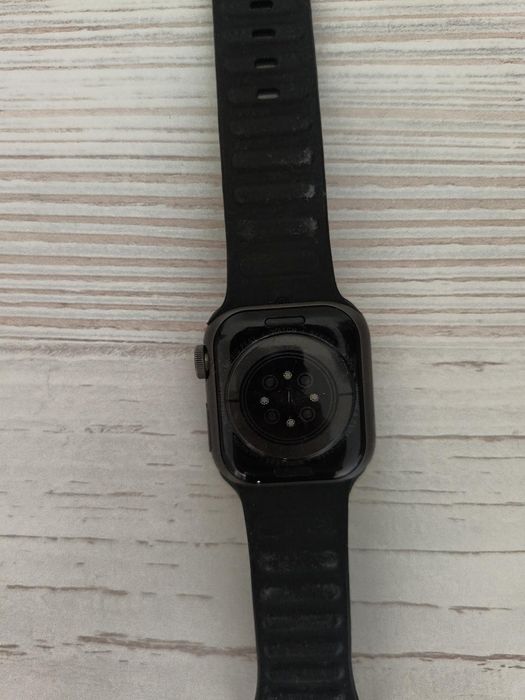 Продам apple watch series 10 за 5900