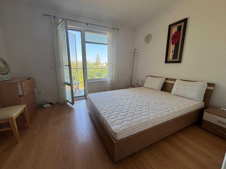 Двухстаен апартамент в Бяла с изглед на морето и природата