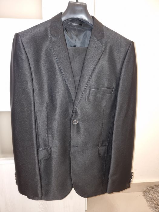 Vănd Costum Bărbați + Pantofi ca nou