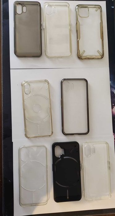 Nothing Phone (2) 12GB/256GB Dark Gray, impecabil, 8 huse, folie față/spate, full box