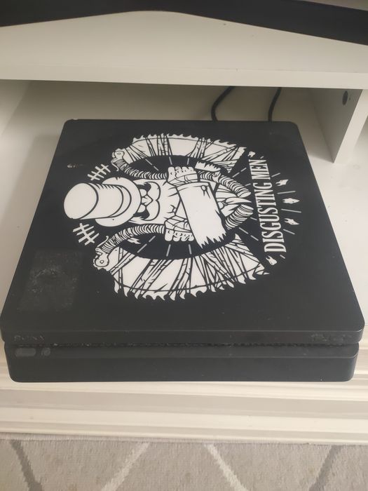 Sony PlayStation 4 slim 1 TB