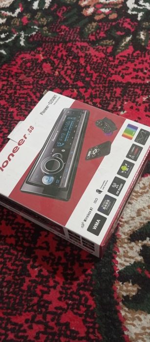 Pioneer kolonka 600w lik sotiladi Pioneer magnitafonbilan yangi!!