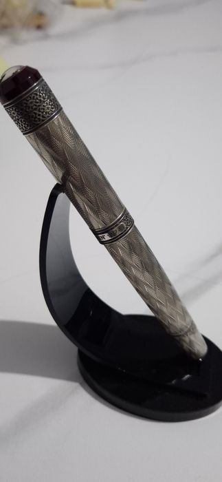 Stilou Aurora 80th Anniversary – stilou ediție aniversară din argint