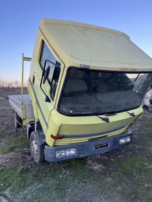 Nissan l35 pentru dezmembrat