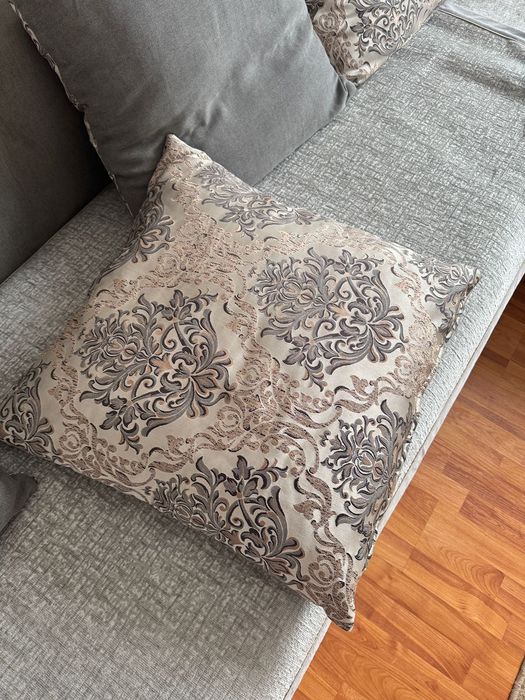 Продам диван угловой