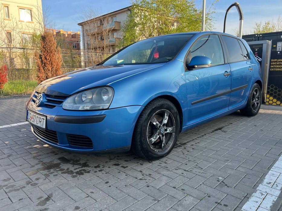 Volkswagen Golf 5 1.6 FSI