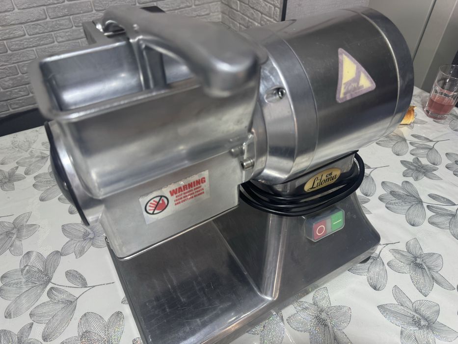 Электрическая тёрка для сыра Liloma CG55SH