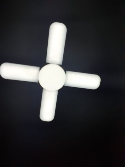 Lampa Led tip stea pliabila