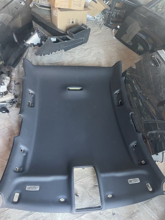 Plafon negru s line a6 c7 berlina