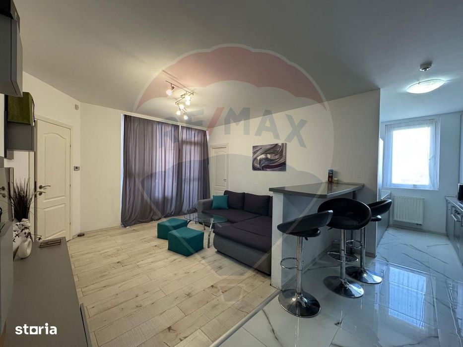 Apartament cu 3 camere la ARED( cu loc de parcare)