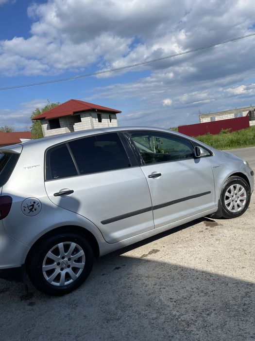 VOLKSWAGEN Golf Plus 2005 — imagine 2