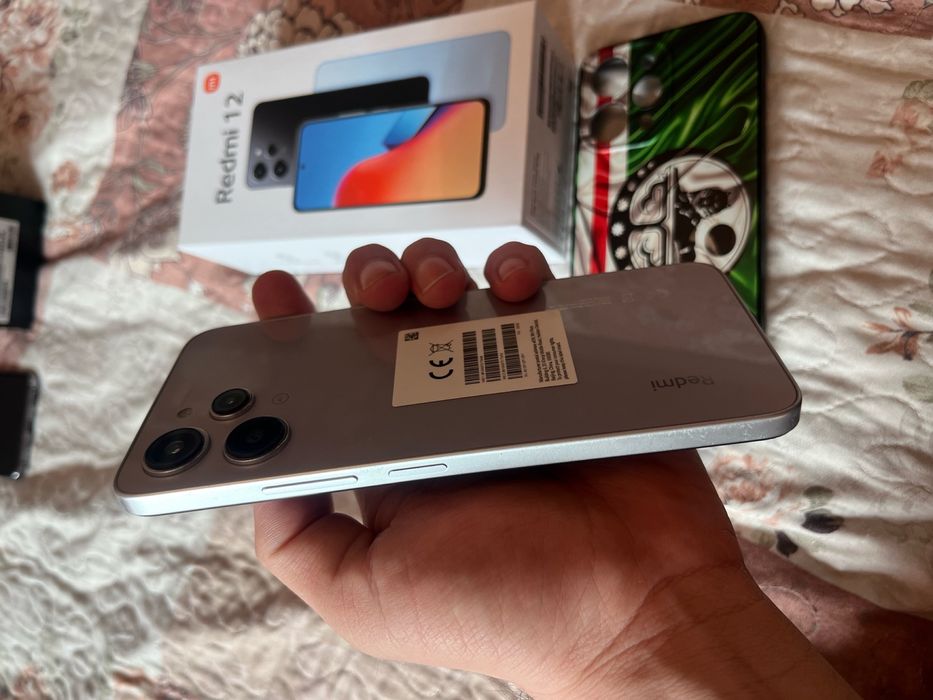 Xiaomi Redmi 12 12/256gb