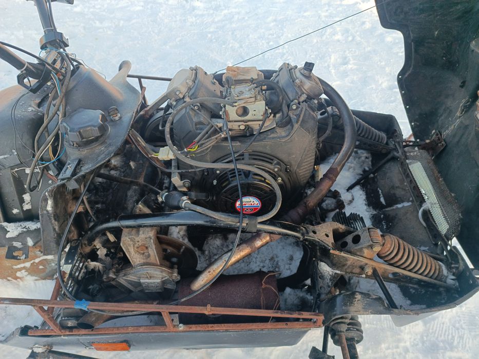 Снегоход.       .