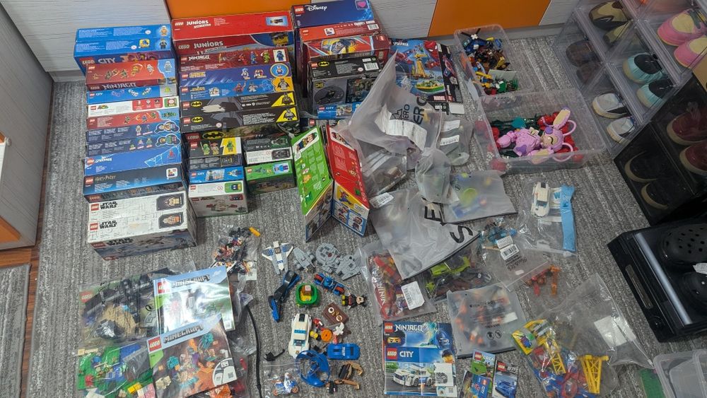Lot lego peste 55 seturi Ninjago star wars city batman Disney super