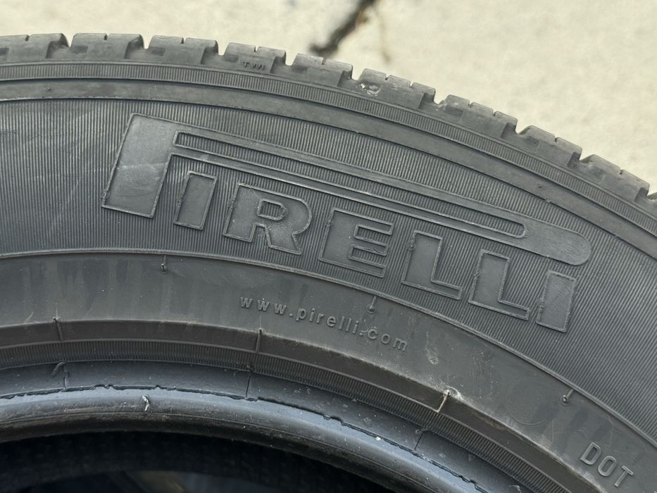 215|65 R16. Pirelli Scorpion.